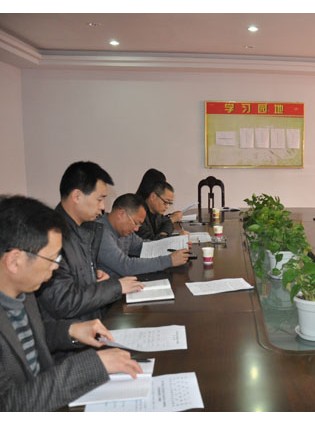 开江县建立农民工法律维权工作机制