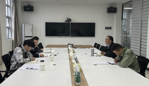 协会秘书处赴会长单位汇...